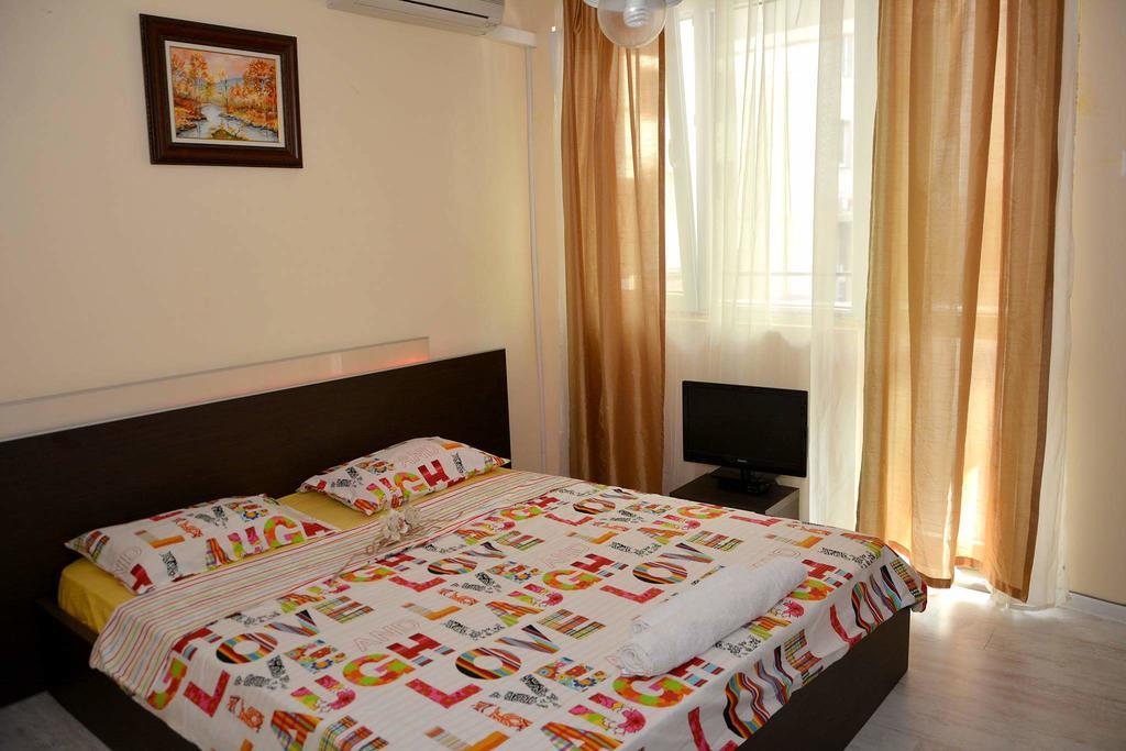 וארנה Ivet Apartment מראה חיצוני תמונה